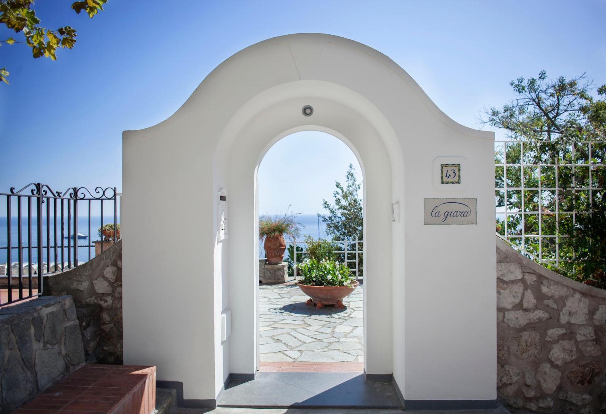 Lhp Suite Executive Design Cottage Капри Екстериор снимка