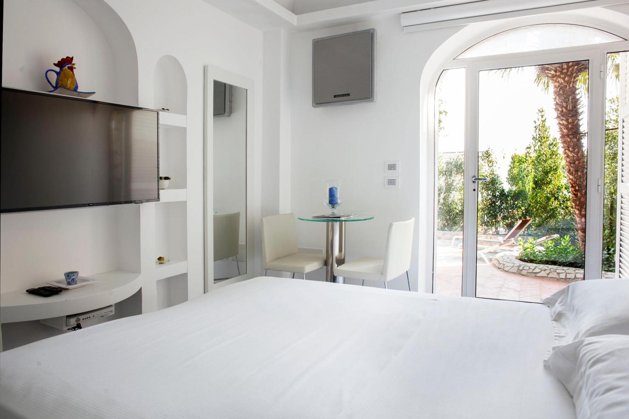Lhp Suite Executive Design Cottage Капри Екстериор снимка